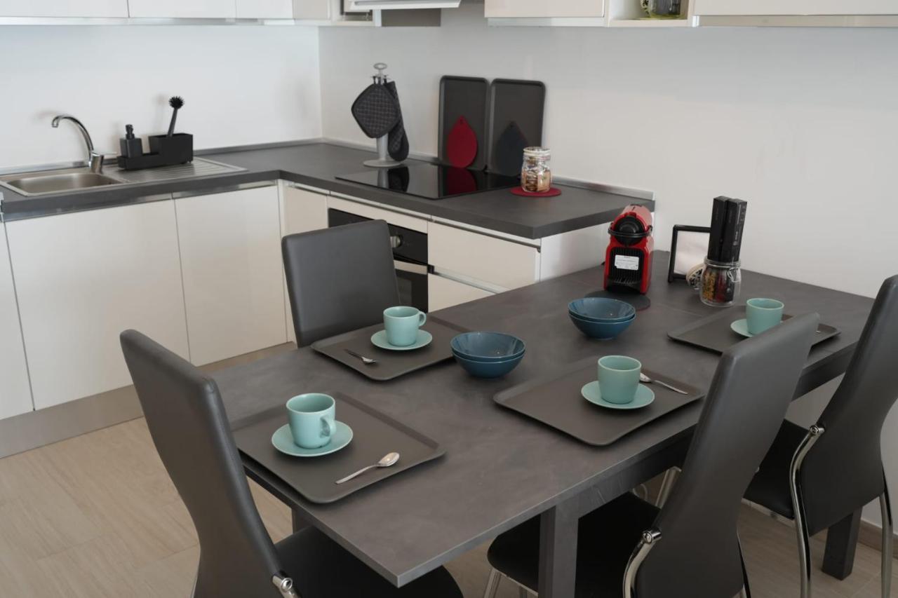 Homega - City Center New Apartment バーリ エクステリア 写真